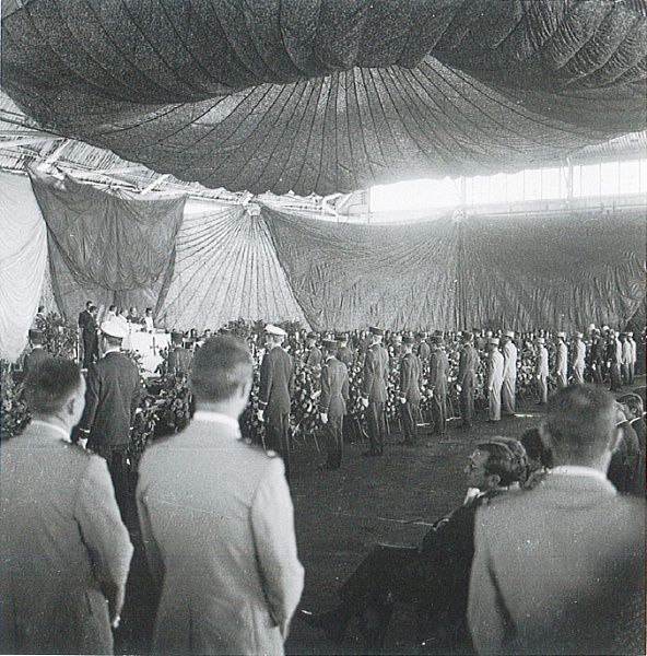 3_F 71 334 R2.jpg - Cérémonie religieuse œcuménique...